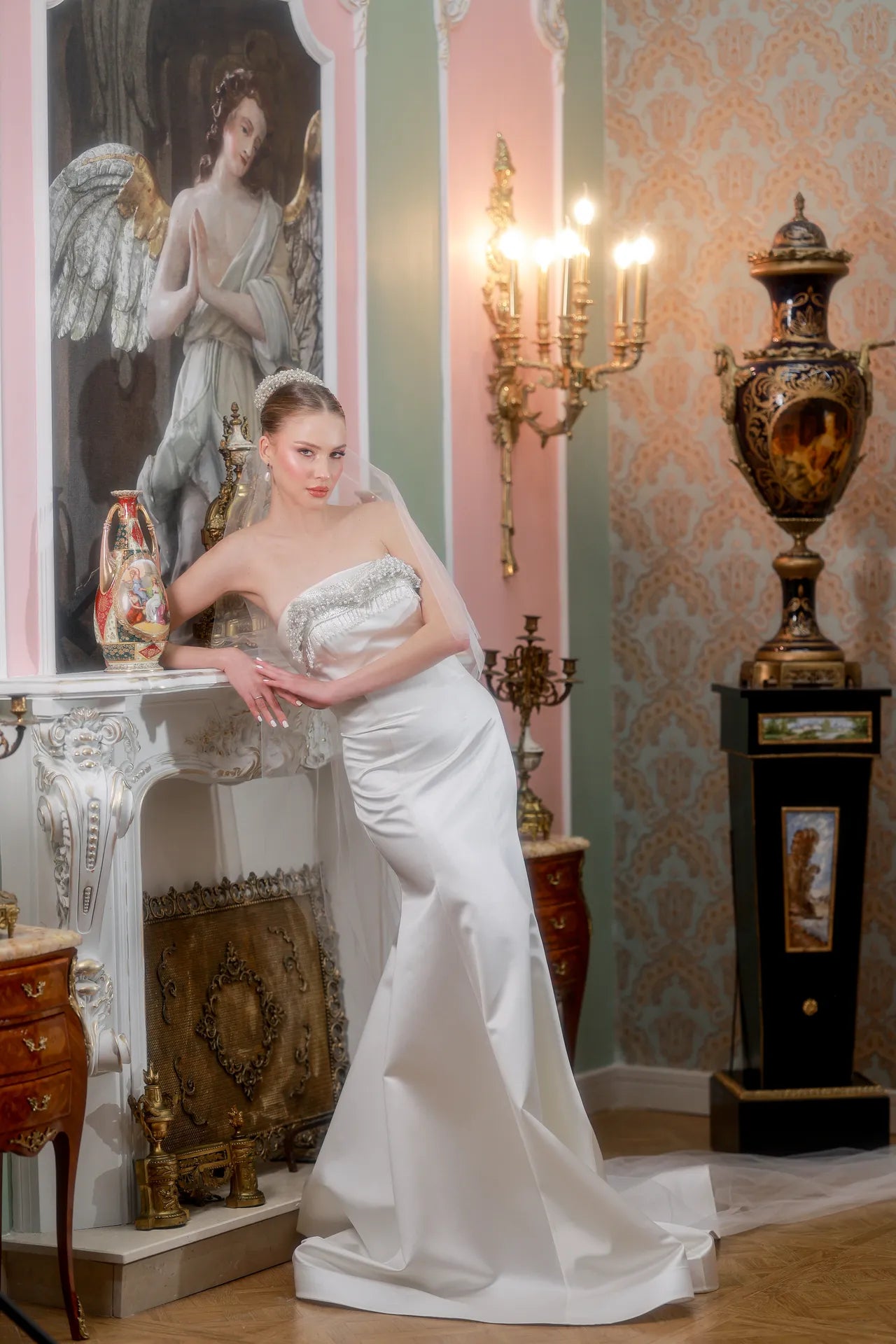 Luna Elegance Taş İşlemeli Straplez Saten Gelinlik | Kiralık