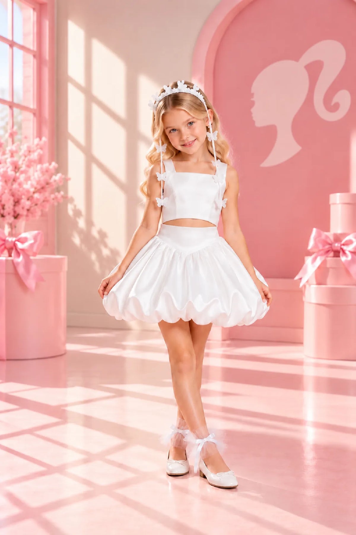 Barbie Bloom Kız Çocuk Crop ve Etek Takım - Beyaz
