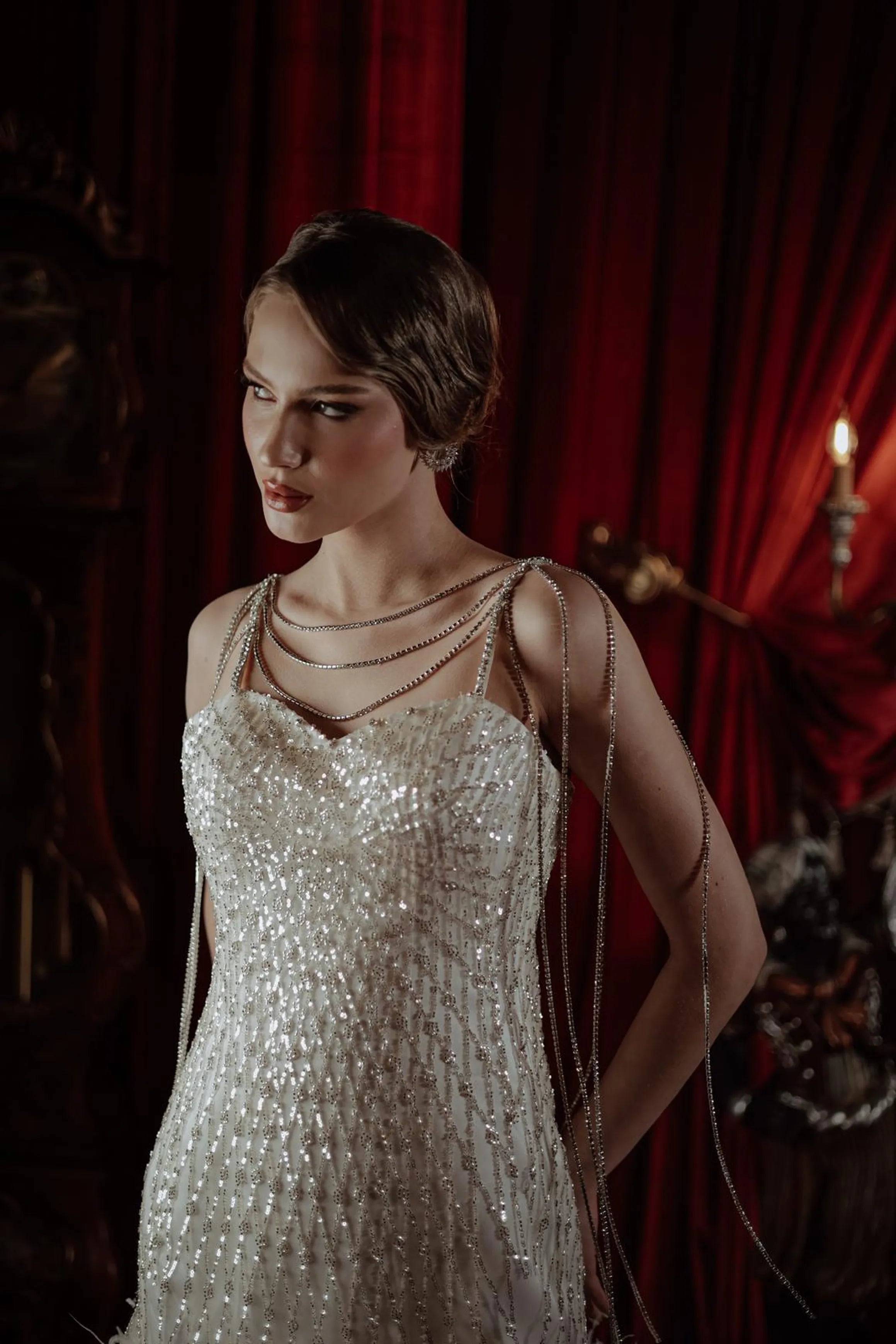 Crystal Fever - Beyaz | Kiralık