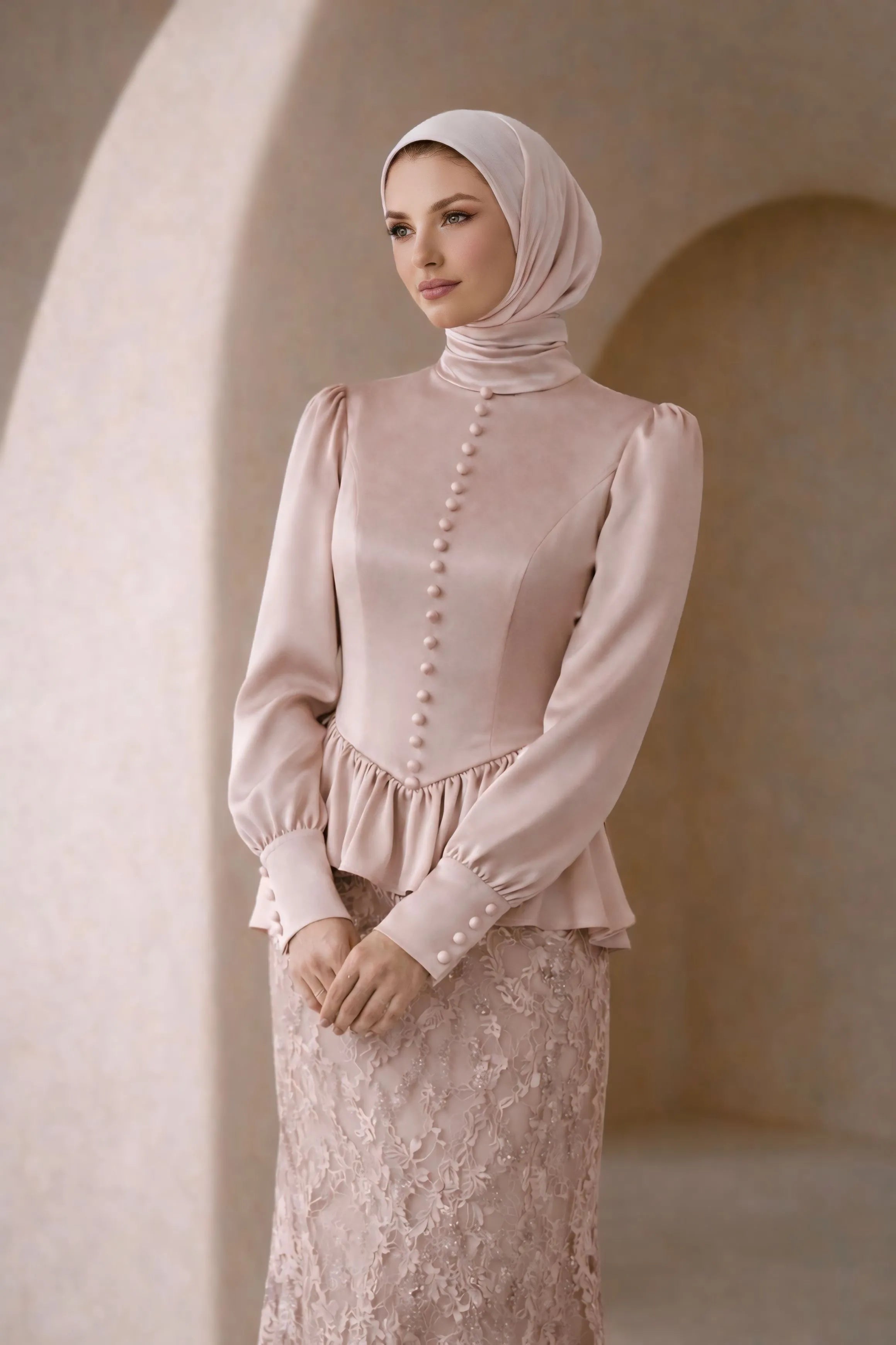 Lilyum Etek Bluz - Somon | Kiralık